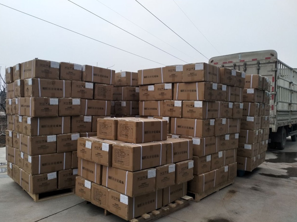 膏藥廠家貼牌代加工訂單持續(xù)增加，按時順利交貨