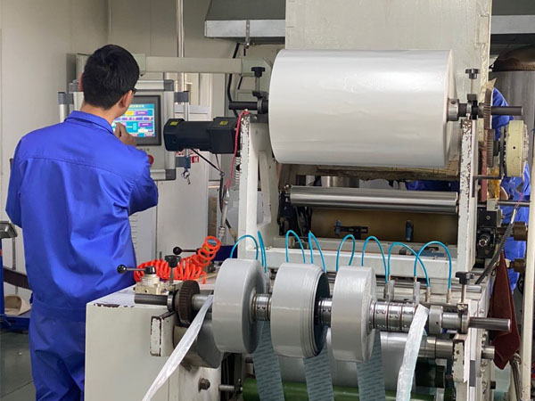 膏藥oem生產(chǎn)怎么做？oem貼牌代工怎么收費(fèi)？