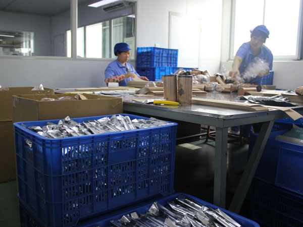 膏藥oem貼牌找膏藥加工廠家時(shí)需要考察哪些實(shí)力？