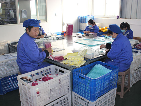 膏藥貼牌定做找廠(chǎng)家oem貼牌加工原料誰(shuí)來(lái)提供？